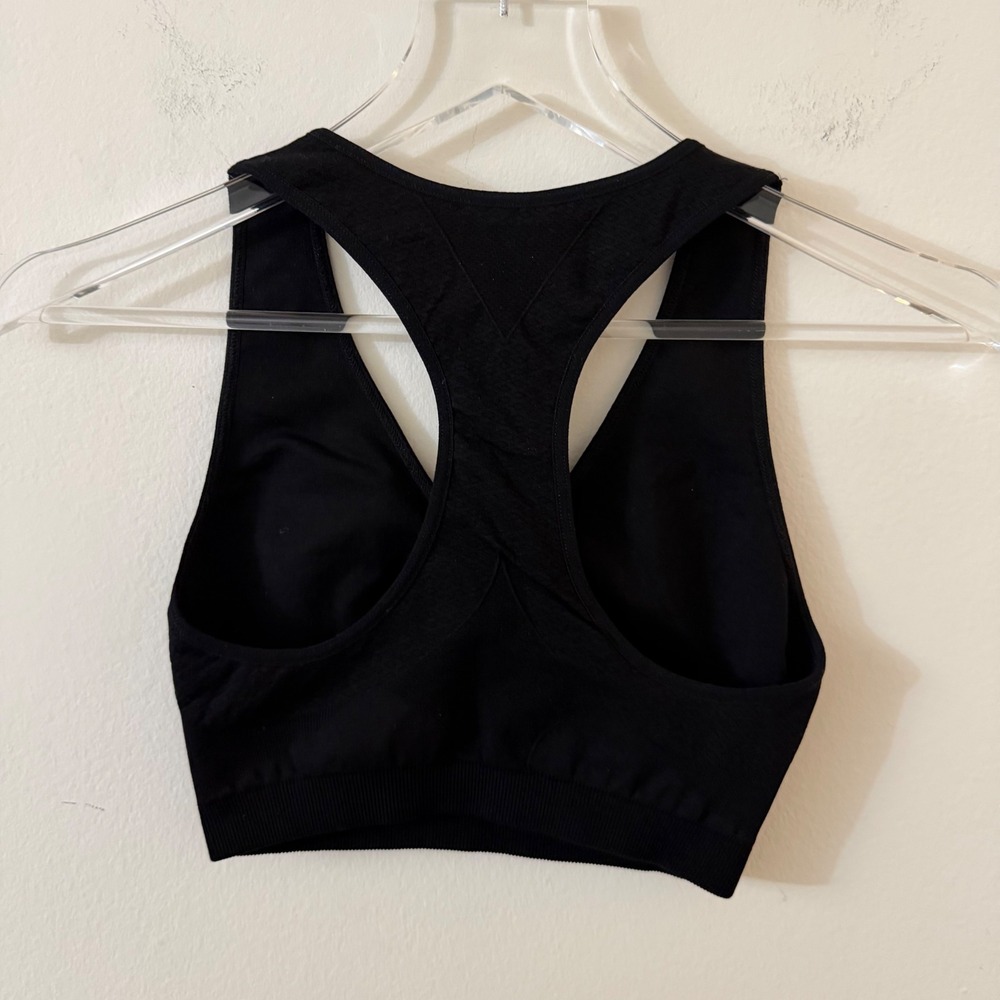 NUX Black Seamless Racerback Sports Bra Medium Textured Athletic Gym M NWOT - Picture 5 of 7